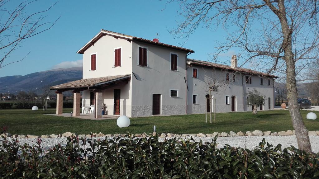 Podere Le Volte Degli Angeli Спело Екстериор снимка